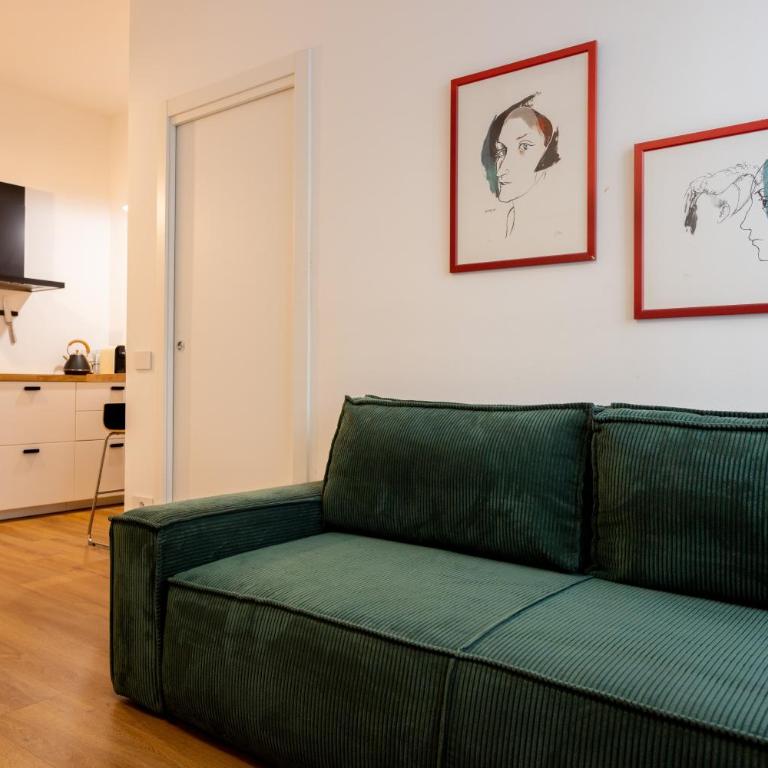 Spacious Design Apartment Central Milan - Deluxe Apartment - 20
