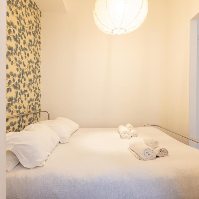 Spacious Design Apartment Central Milan - Deluxe Apartment - 37