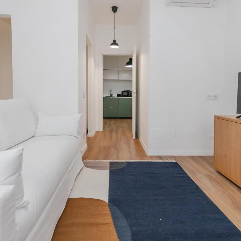Spacious Design Apartment Central Milan - Deluxe Apartment - 51