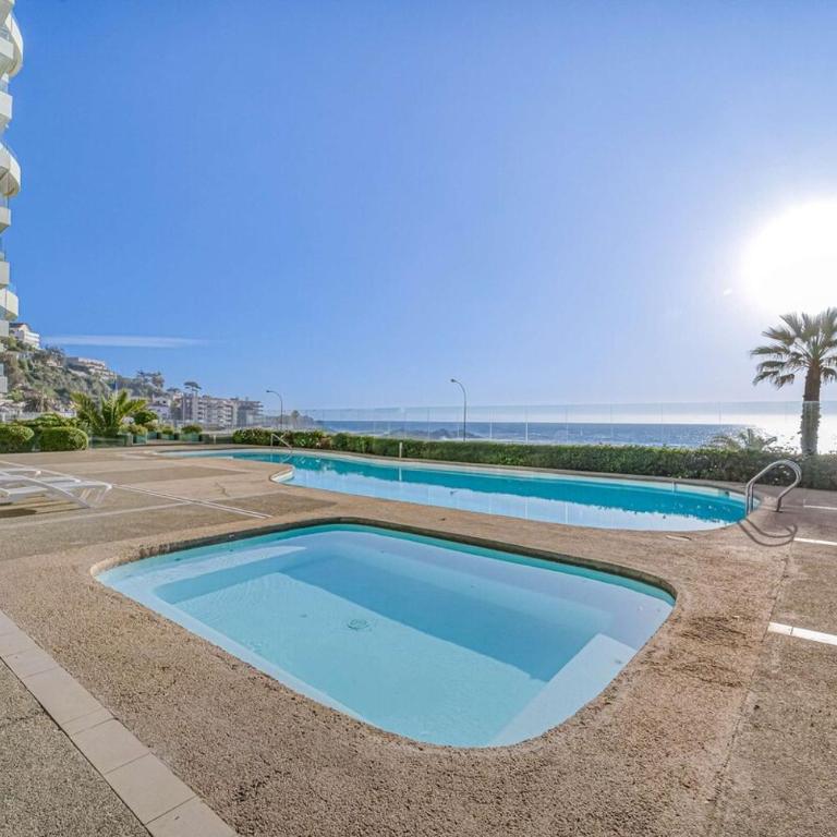 Cochoa View 3D Oceanfront - Three-Bedroom Apartment - 12