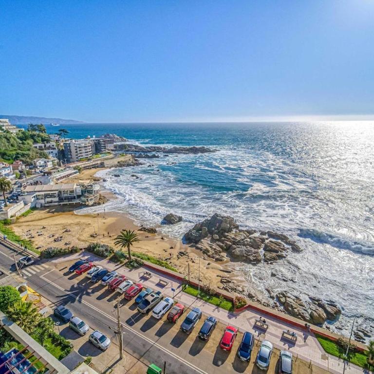 Cochoa View 3D Oceanfront - Three-Bedroom Apartment - 13