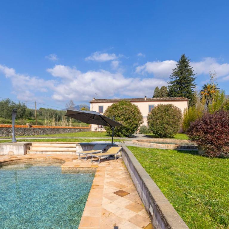 Exclusive Villa with two Pools and private garden - Villa - 6