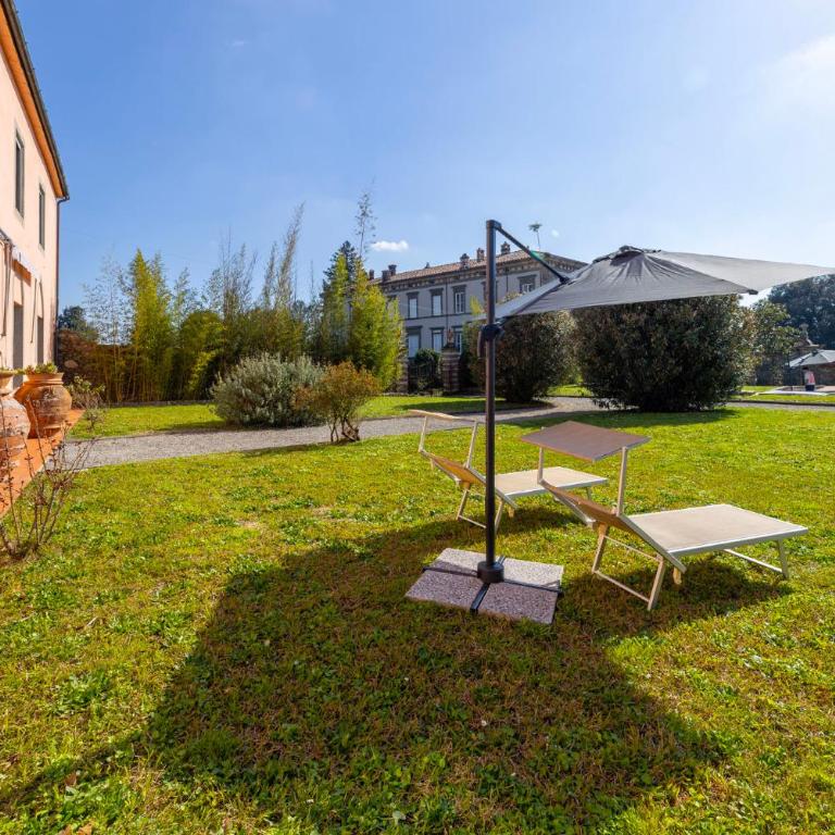 Exclusive Villa with two Pools and private garden - Villa - 20