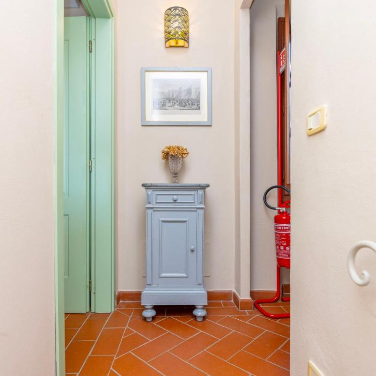 Exclusive Villa with two Pools and private garden - Villa - 32