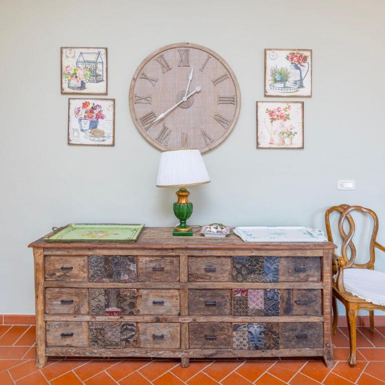 Exclusive Villa with two Pools and private garden - Villa - 34
