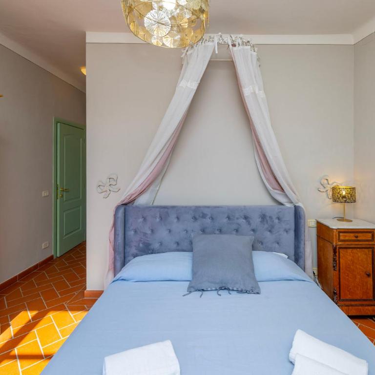 Exclusive Villa with two Pools and private garden - Villa - 39