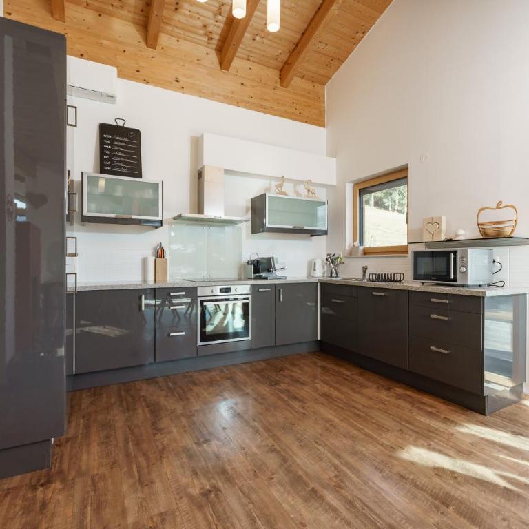 Austrian Alpine Apartments - Apartment mit 2 Schlafzimmern und Aussicht - 6