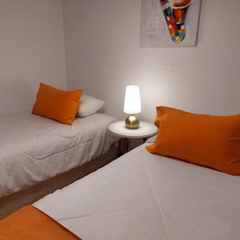 The GEORGE HOTEL - Standard Twin Room - 1