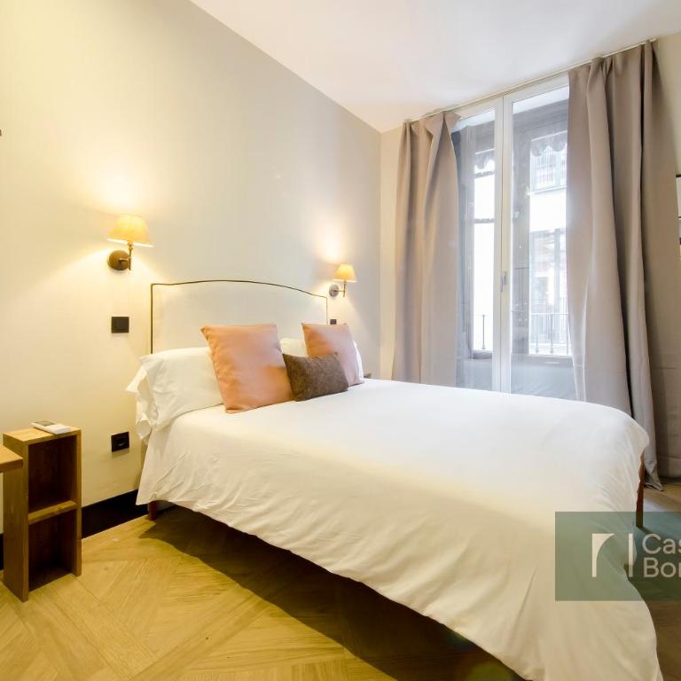 Tu Casa Bonita en Hernán Cortés - Two-Bedroom Apartment with Balcony - 3