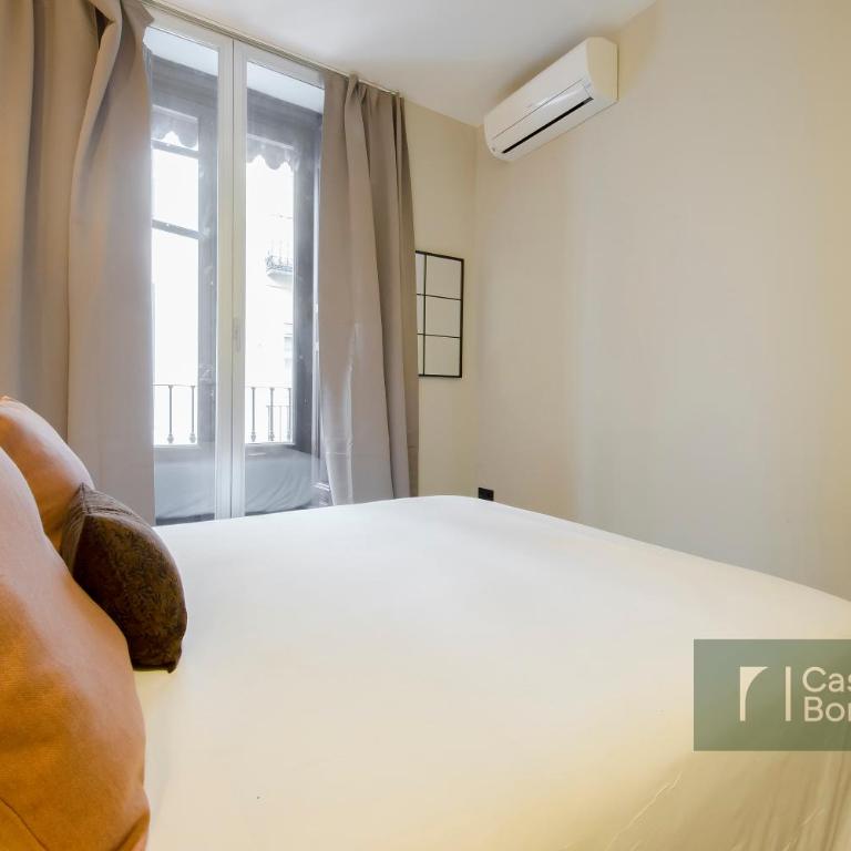 Tu Casa Bonita en Hernán Cortés - Two-Bedroom Apartment with Balcony - 4