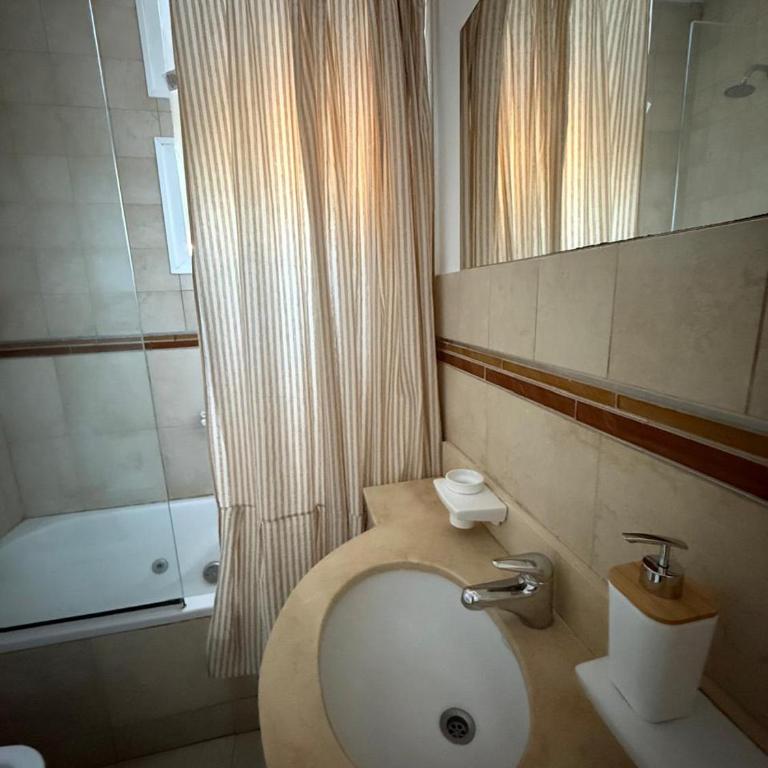 Departamento en torre Arena, complejo Manzana Uno - Apartamento de 1 dormitorio - 2