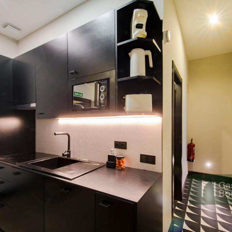 Tu Casa Bonita en Hernán Cortés - Two-Bedroom Apartment with Balcony - 10