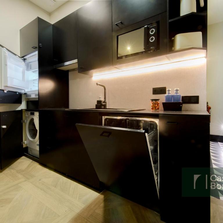 Tu Casa Bonita en Hernán Cortés - Two-Bedroom Apartment with Balcony - 11