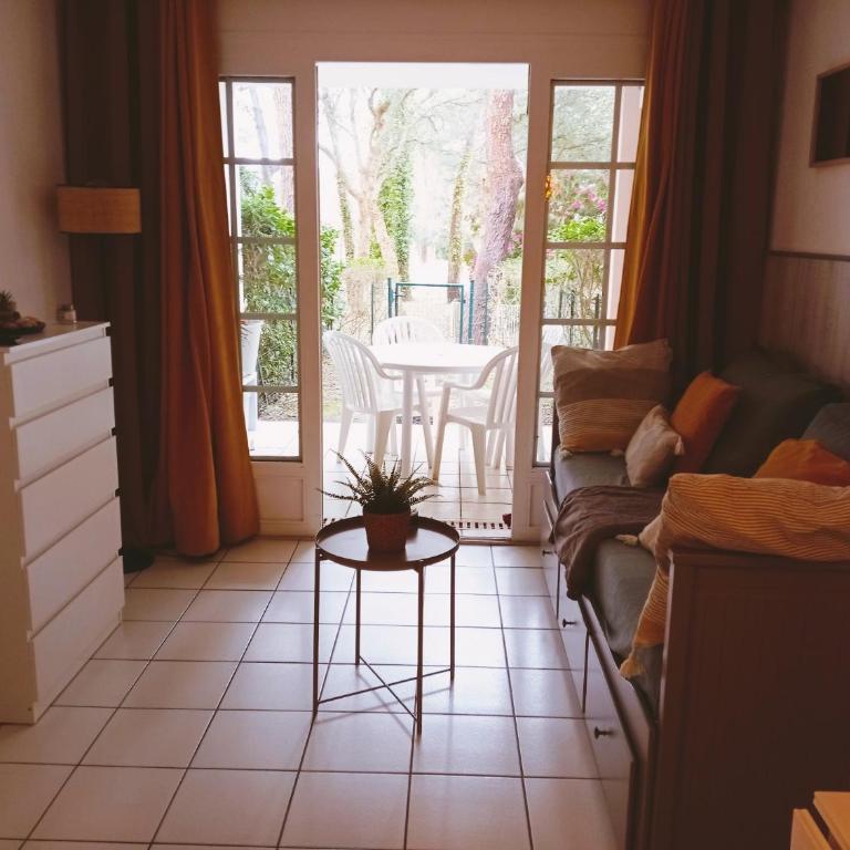 Appartement Golf et Océan - Appartement 1 Chambre - 2