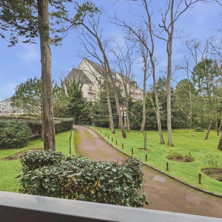 À 70m de la plage, appartement pour 2 sur la Baule - Apartment - 13