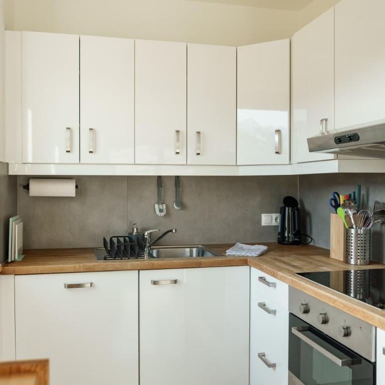 Austrian Alpine Apartments - Apartment mit 2 Schlafzimmern und Aussicht - 8