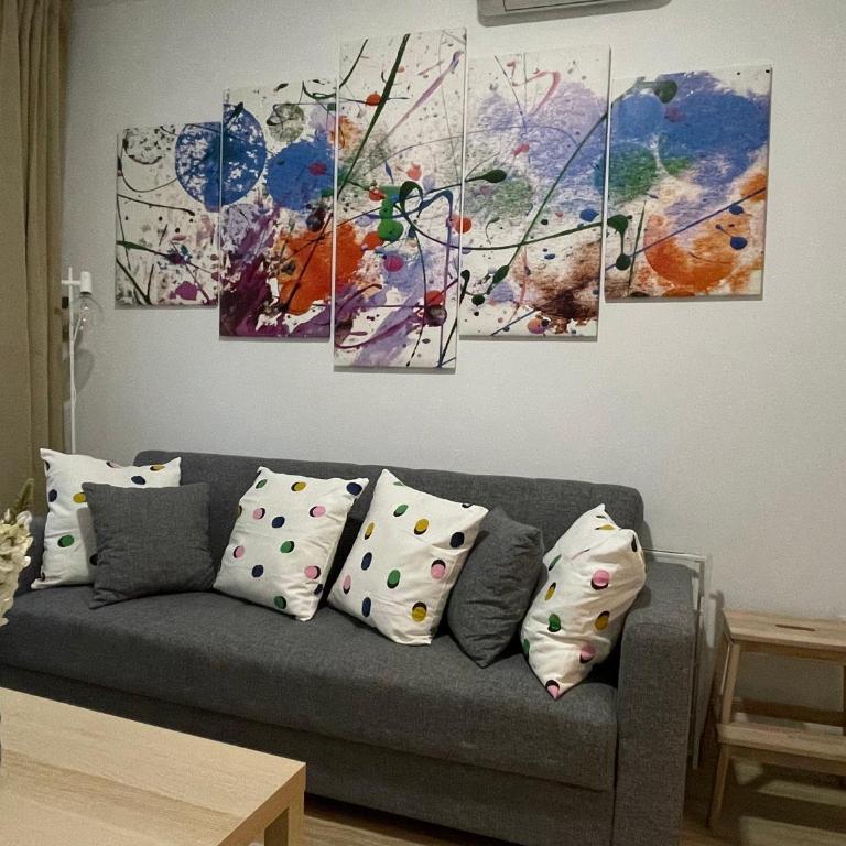 Studio one-bedroom apartment in Madrid - One-Bedroom Apartment - 9