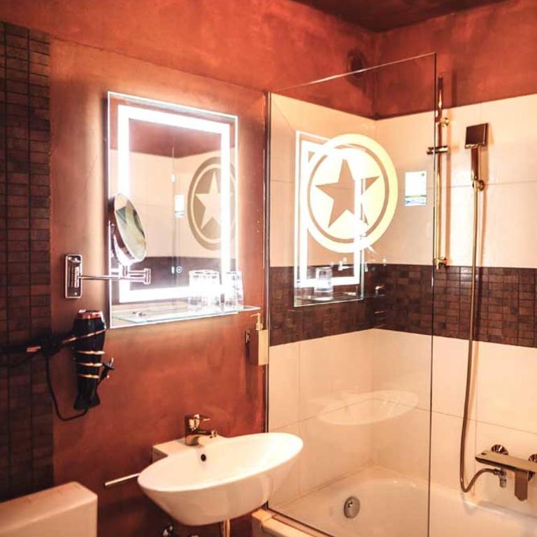 DAS STERN - Rooms - Self Check-In - Grande Chambre Double - 4