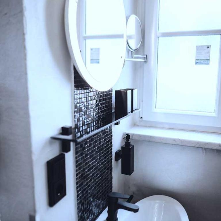 DAS STERN - Rooms - Self Check-In - Petite Chambre Double - 3