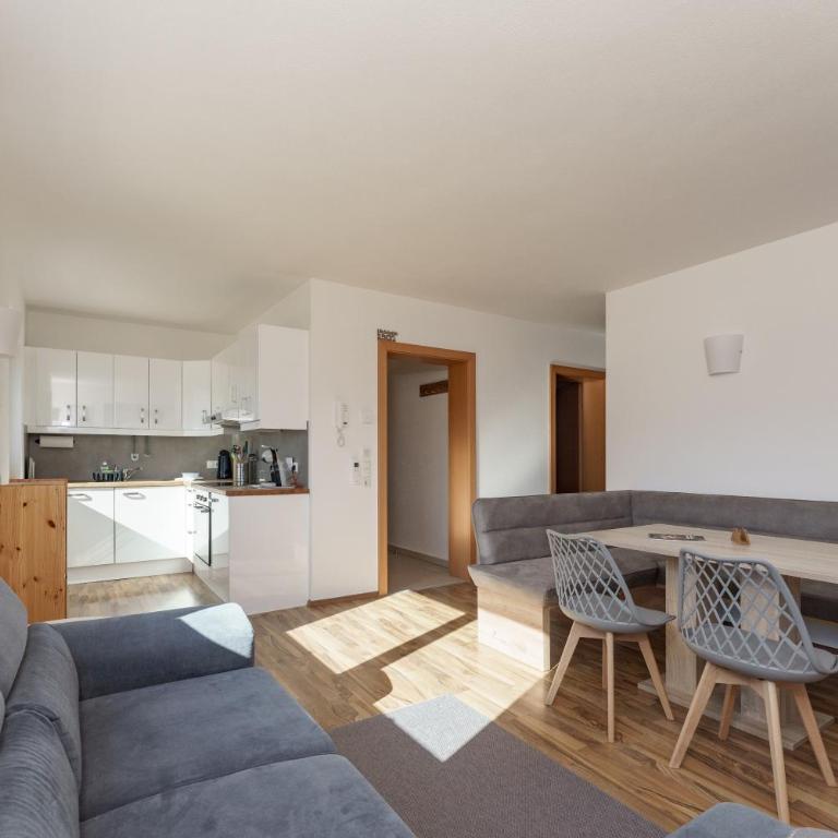 Austrian Alpine Apartments - Apartment mit 2 Schlafzimmern und Aussicht - 6