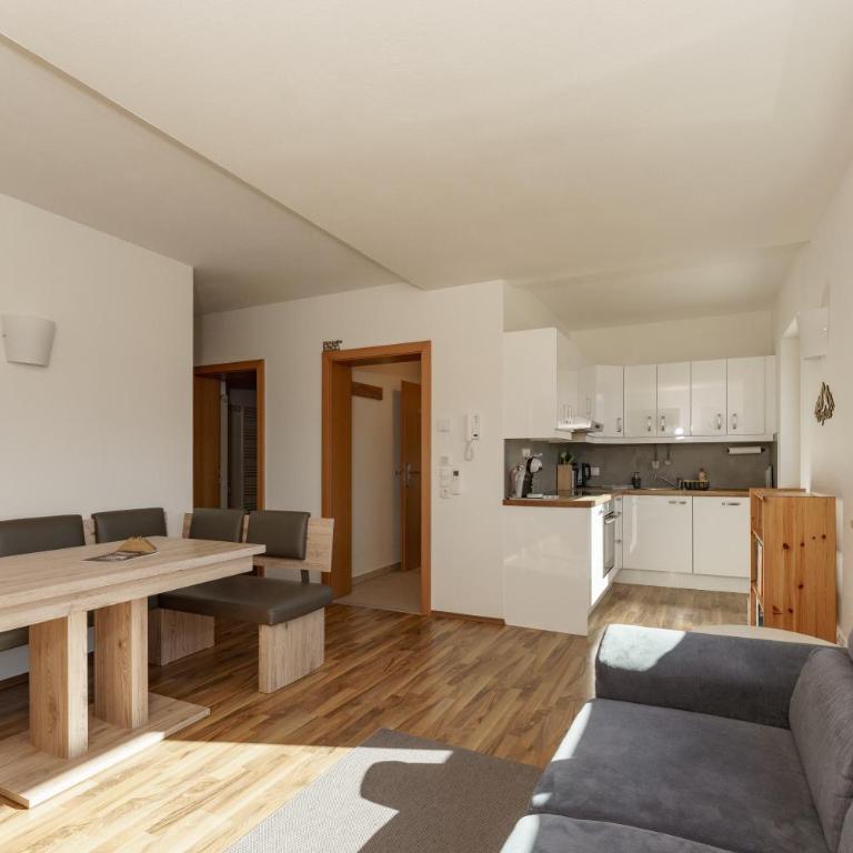 Austrian Alpine Apartments - Apartment mit 2 Schlafzimmern und Aussicht - 7