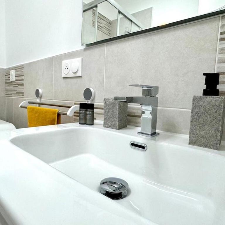 Menton - close to center - air conditioning - wifi - Apartamento de 2 dormitorios - 36