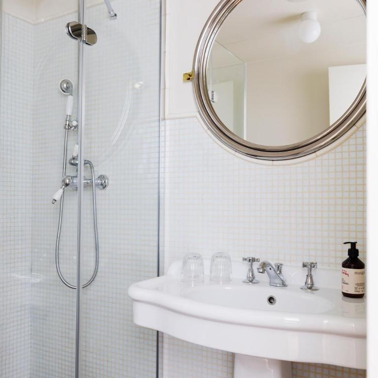 Hotel Rochechouart, Orso Hotels, a Member of Design Hotels - Chambre Double Classique - 8