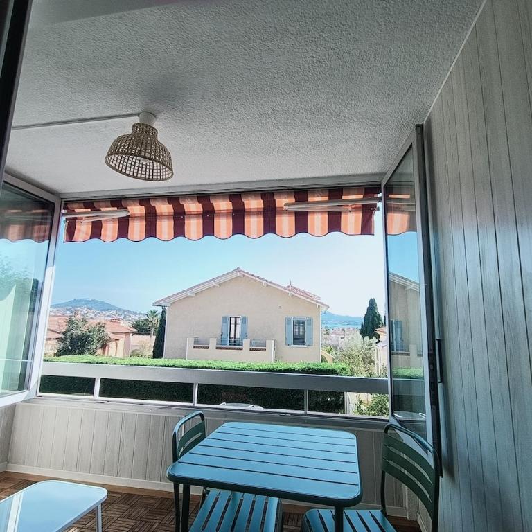 Studio Azur Sanary - central et cosy - One-Bedroom Apartment - 10