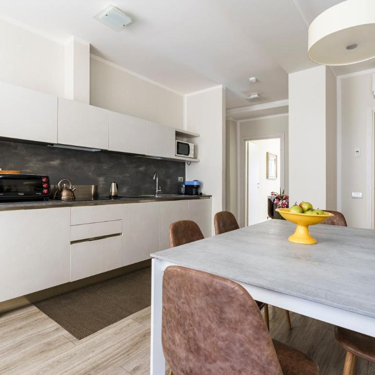 Corso Second Floor - Appartamento con 2 Camere da Letto - 8