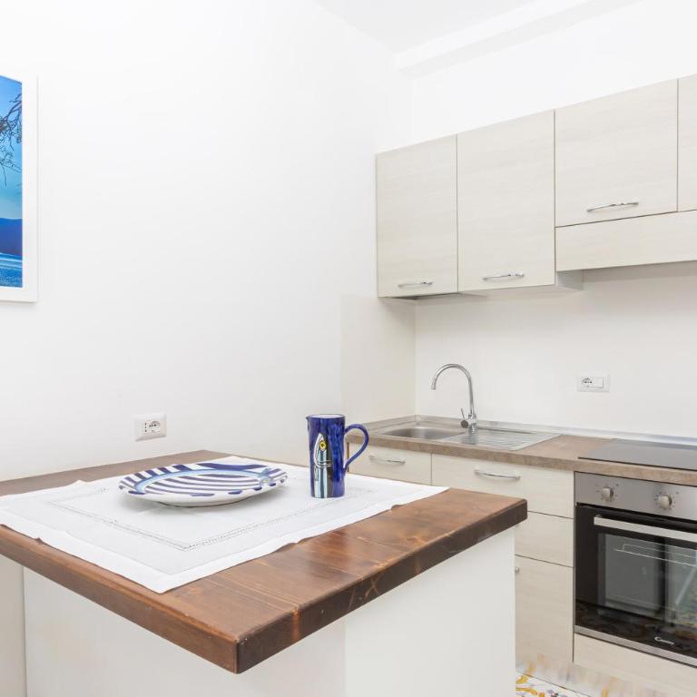 YourHome - Villa Allegria - Two-Bedroom Apartment with Terrace - 59