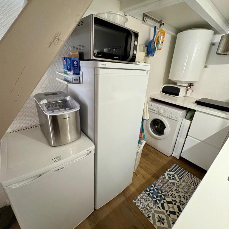 Pavillon rénové avec terrasse & piscine - Casa con 1 dormitorio - 10