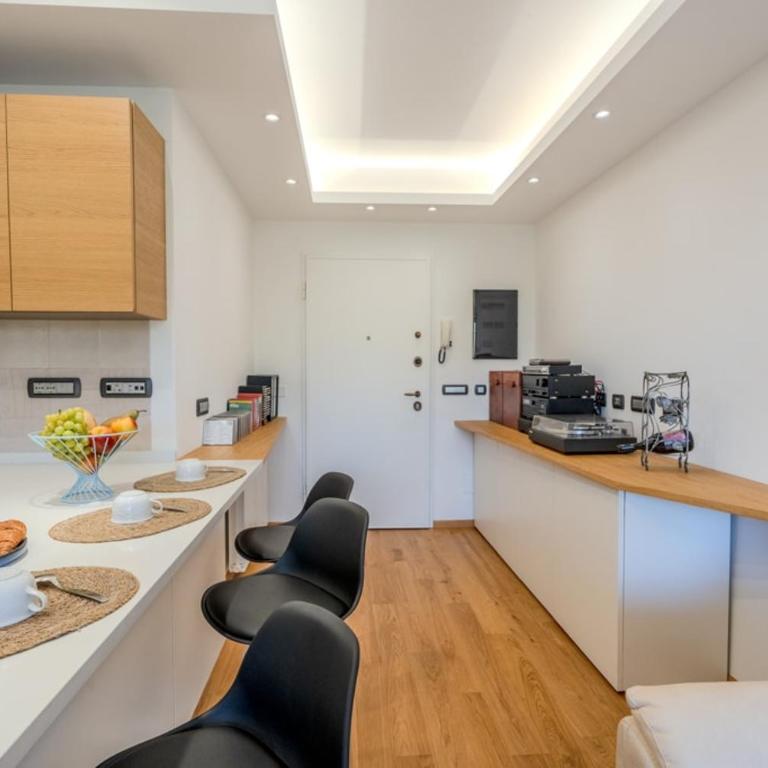 OlbiAmare Appartamento di Lusso - Appartamento con 2 Camere da Letto - 3
