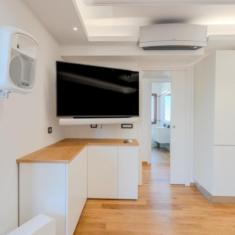 OlbiAmare Appartamento di Lusso - Appartamento con 2 Camere da Letto - 10