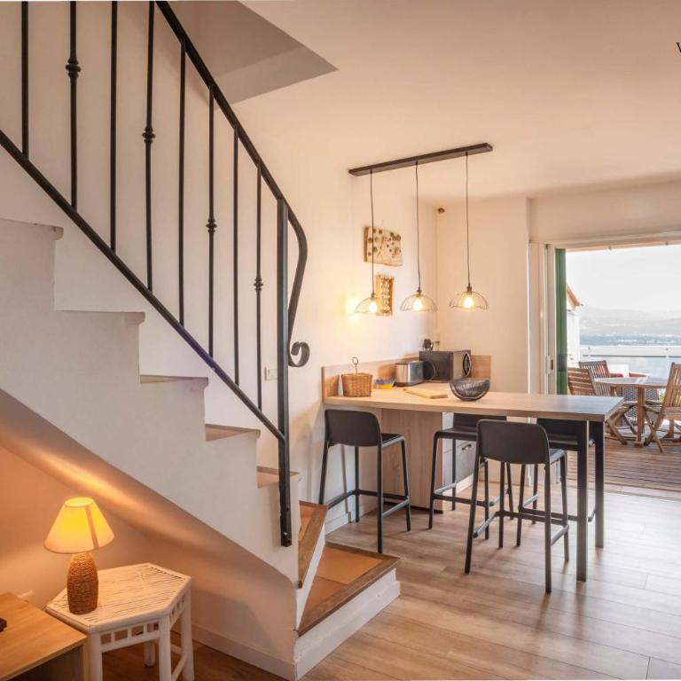 Les Hauts de Pavellone - Superior Villa 7 with Sea View - 5