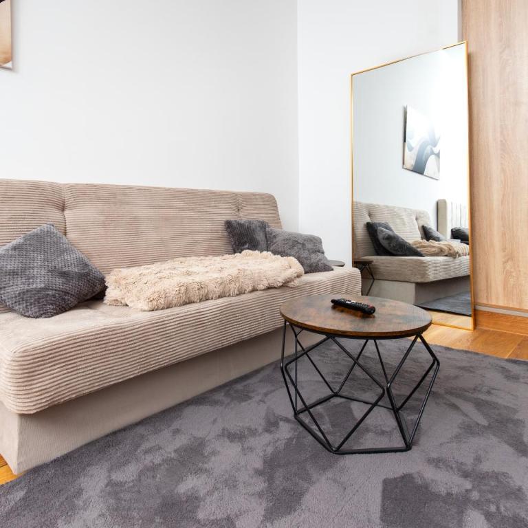 City Prestige Apartment - One-Bedroom Apartment - 5