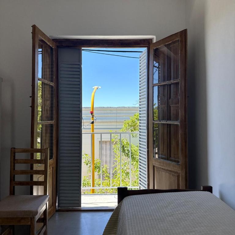 A pasos del centro y costanera - Amplio con patio - Apartamento de 1 dormitorio con vistas a la ciudad - 16