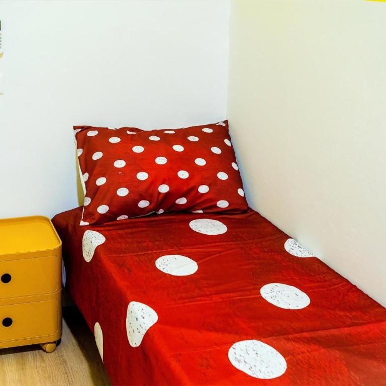 Playful twin room with en suite bathroom - ColivingFlorence VdM - Appartamento con 1 Camera da Letto - 3