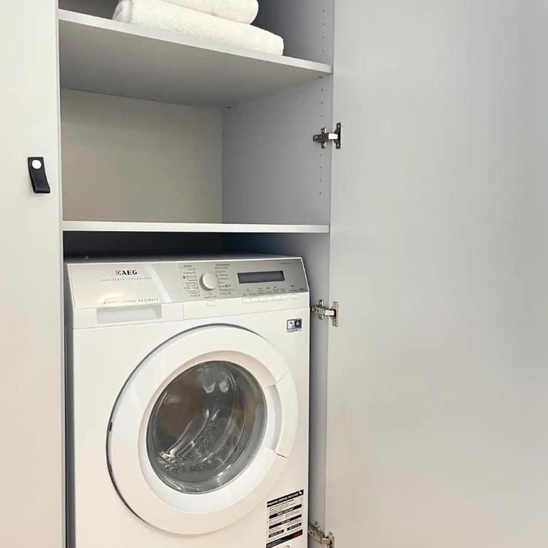Apartment with lift in Saint-Germain-des-Prés - Apartment - 34