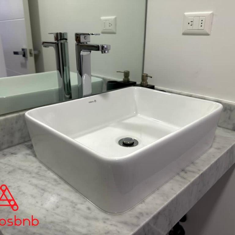 Centric 1BR at Lince - One-Bedroom Apartment - 12