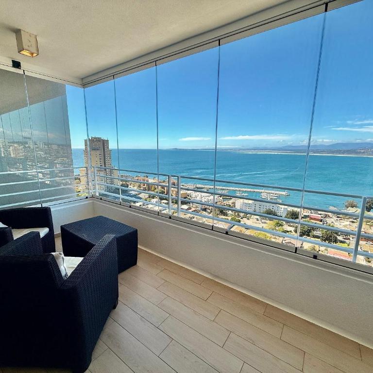 Apartment with ocean view and heated pool - Apartment - 25