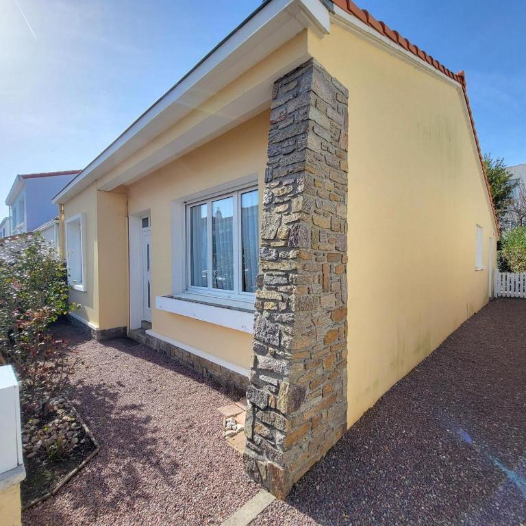 Charmant T3 avec Jardin Clos à 700m de la Plage et Commerces - FR-1-92-768 - Maison de Vacances (4 Adultes) - 12