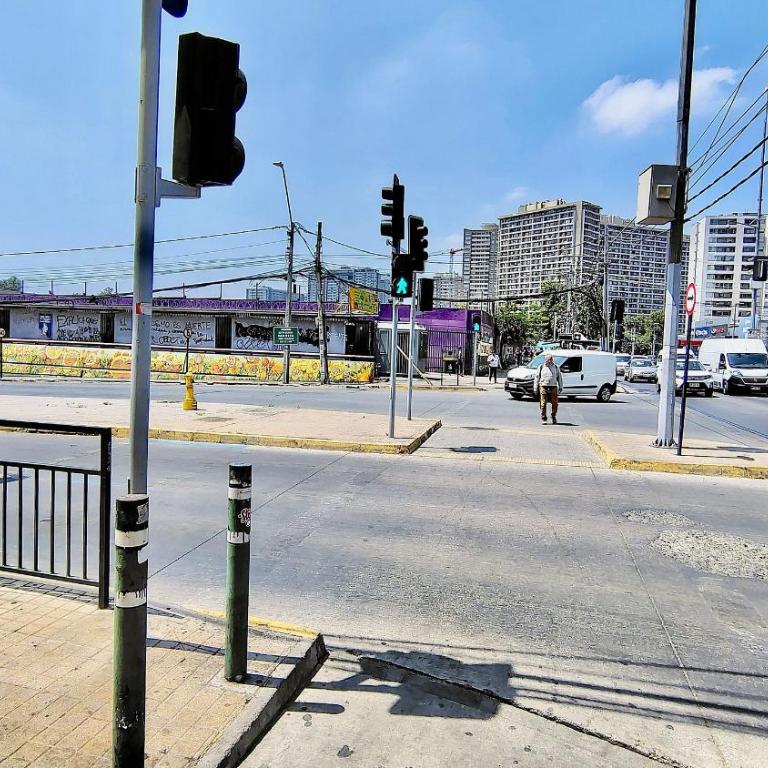 Decorated with parking near the National Stadium - Apartment - 30