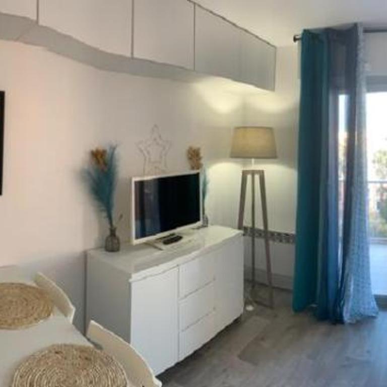 Appartement les pieds dans l'eau - One-Bedroom Apartment - 1