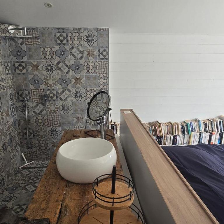 Maison avec piscine proche océan - Four-Bedroom House - 18