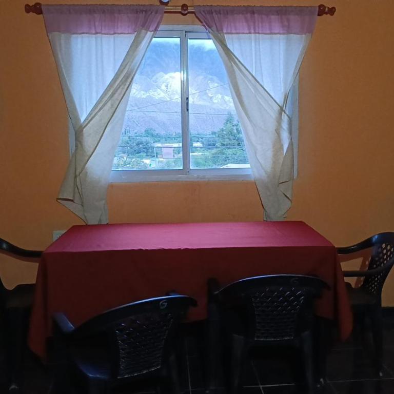 Alojamiento Familiar El Milagro - Apartamento de 3 dormitorios con vistas a las montañas - 3