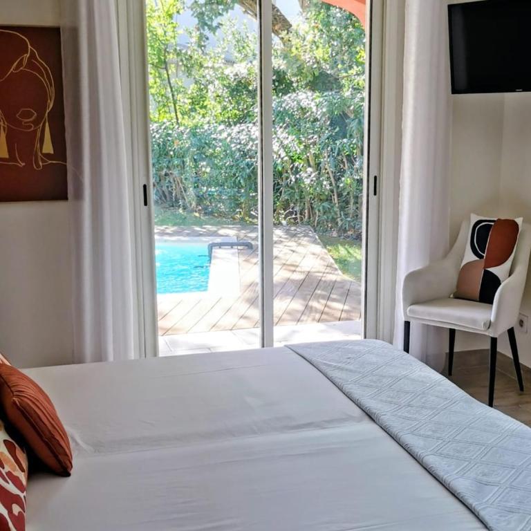 Superbe villa avec piscine privée à Fréjus - FR-1-466A-56 - Villa - 18