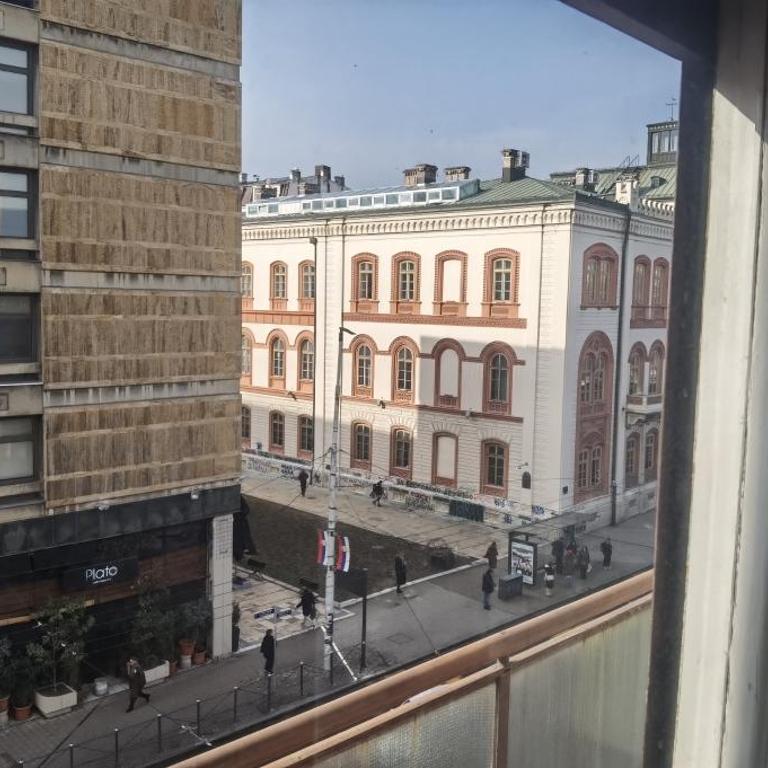 Spacious 2BR Apartment in the Heart of the City - Apartman sa 2 Spavaće Sobe - 12