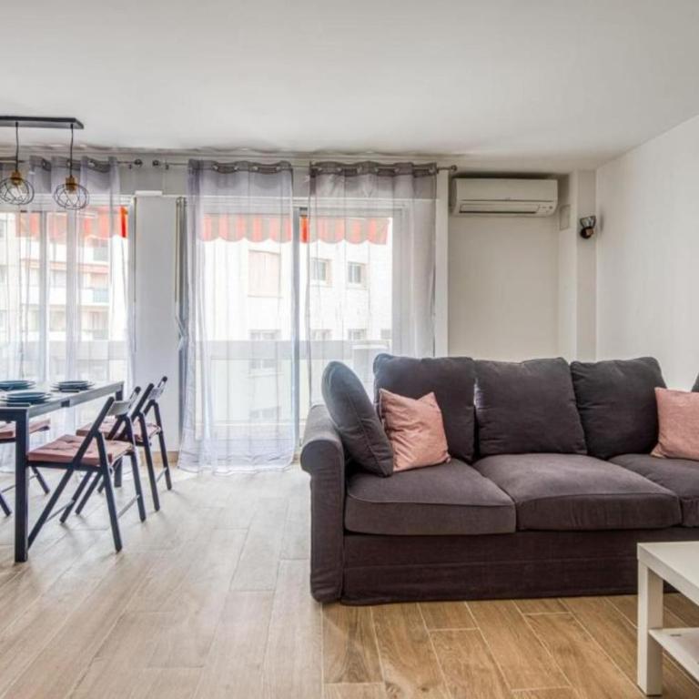 Bright apartment with a view in Antibes - Apartment - 11