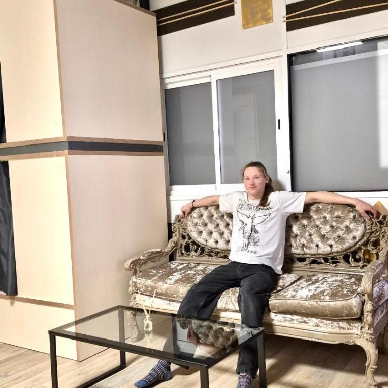 HOSTEL Pepper-Gold -STEP-FREE ENTRANCE -car- free Space-no nois-3 minutes from Port -BED ROOMS 8 GUEST 55 M2 AND 8 GUEST 65 M2 - Bunk Bed in Mixed Dormitory Room - 28