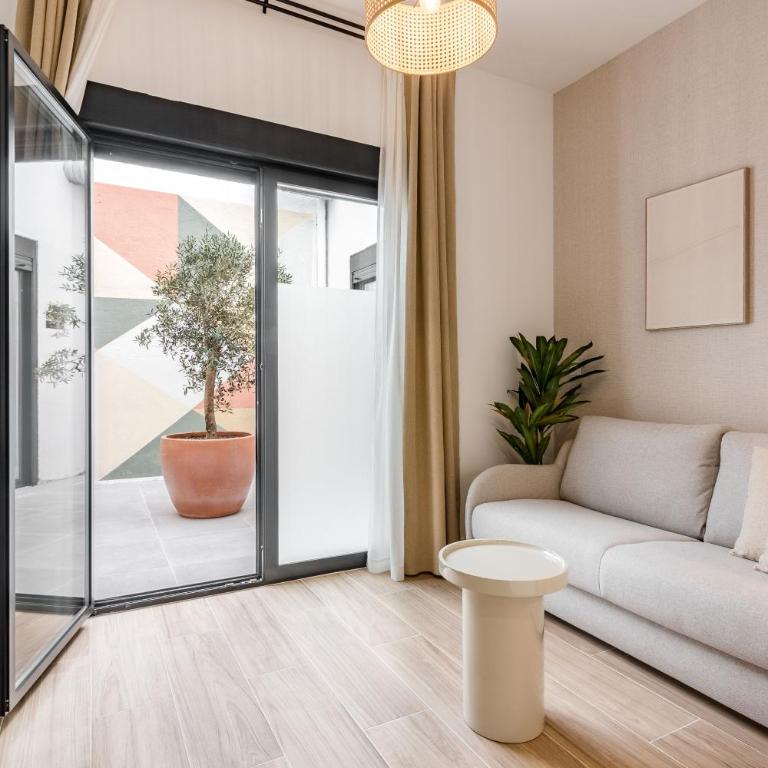 The Madrid Studios by Charming - Family Studio - 15